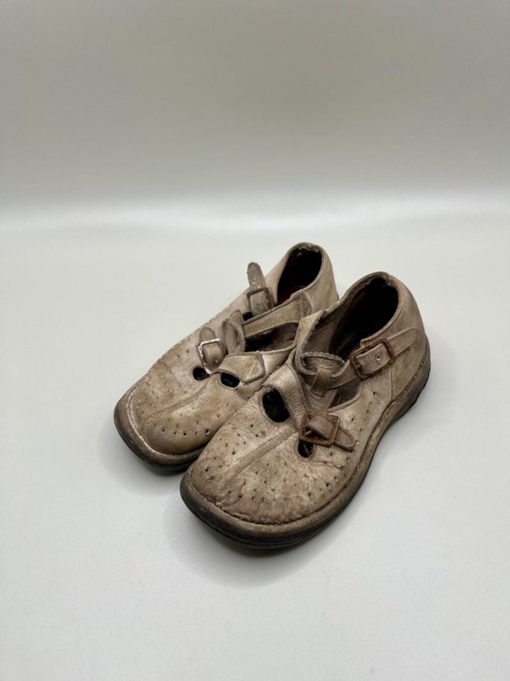 Antique Children’s Leather T-Strap Shoes Double Buckle School C. 1915-1935